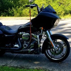 Meet your Posher, Larry